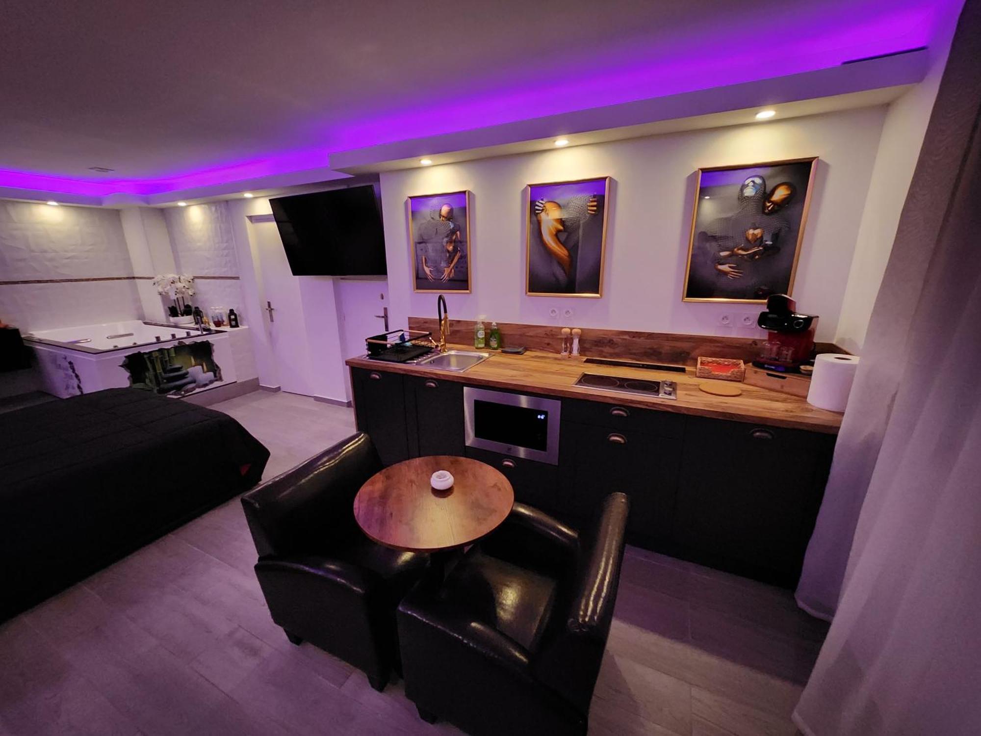 Apartment Romantique Avec Jacuzzi 2 Places Perpignan